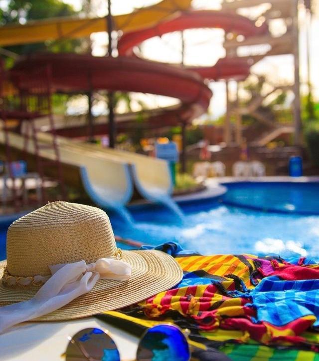 Hotel Golden Dolphin Com Cafe Da Manha! Piscinas 24H Caldas Novas Bagian luar foto