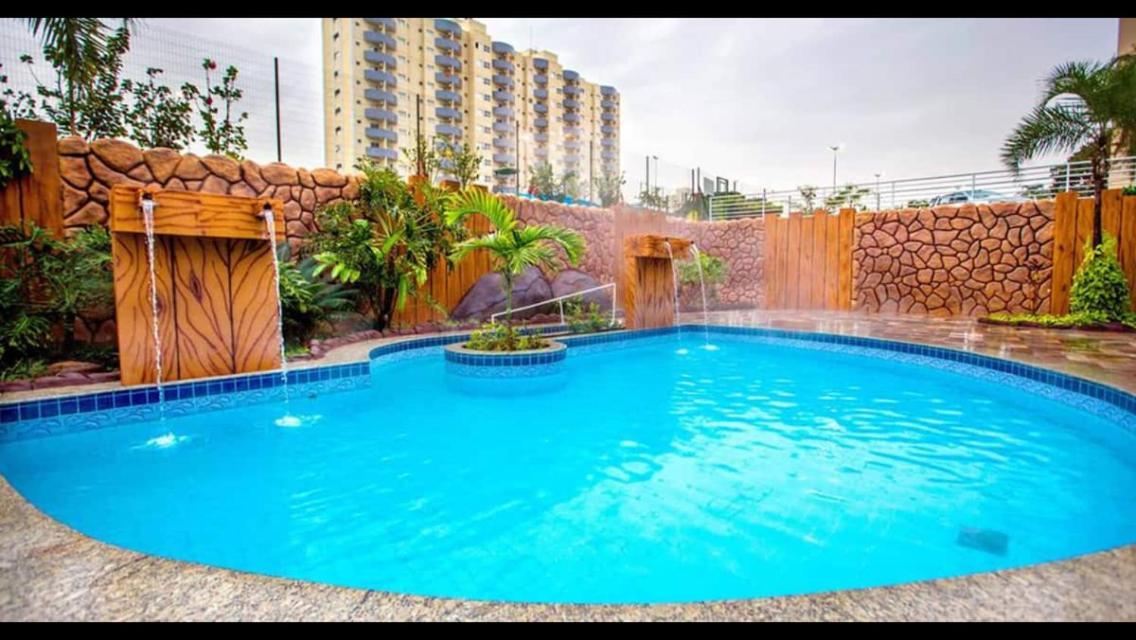 Hotel Golden Dolphin Com Cafe Da Manha! Piscinas 24H Caldas Novas Bagian luar foto